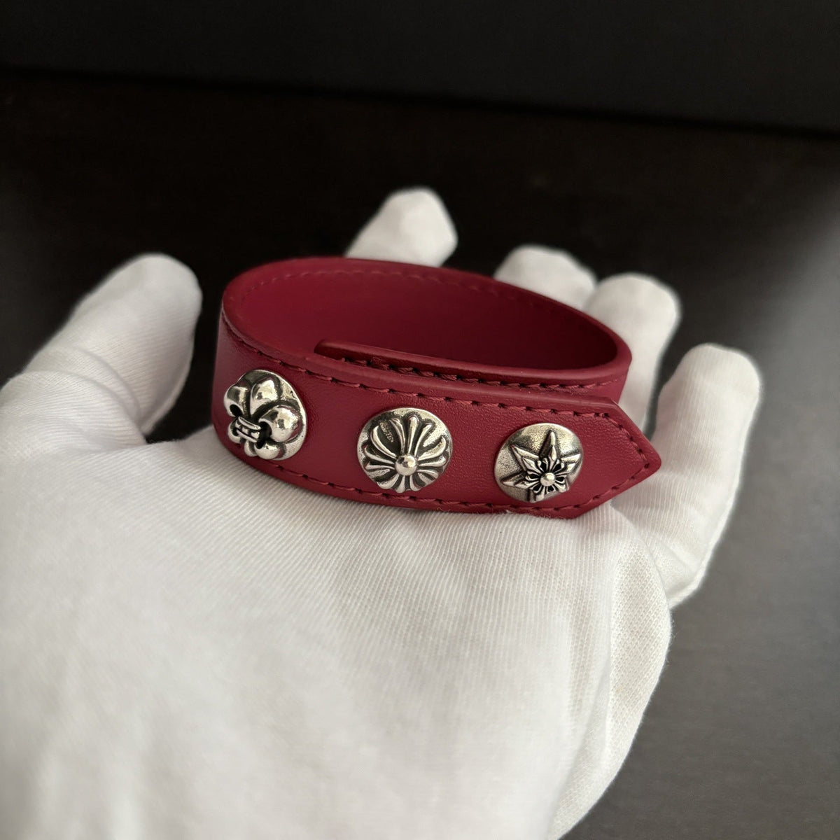 Chrome Hearts Cross-shaped anchor hexagram leather bracelet